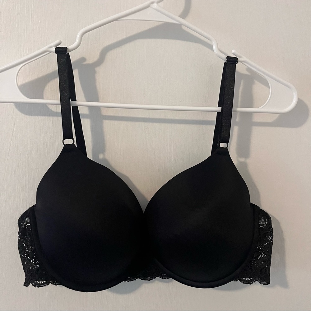 Maidenform Black Lace Push Up Underwire Bra 40D
